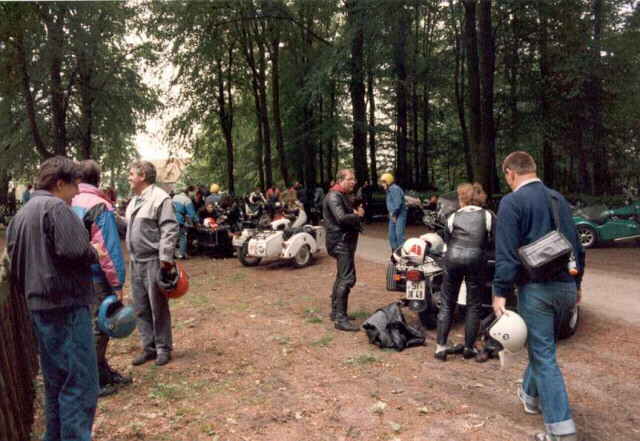 stue1990-04